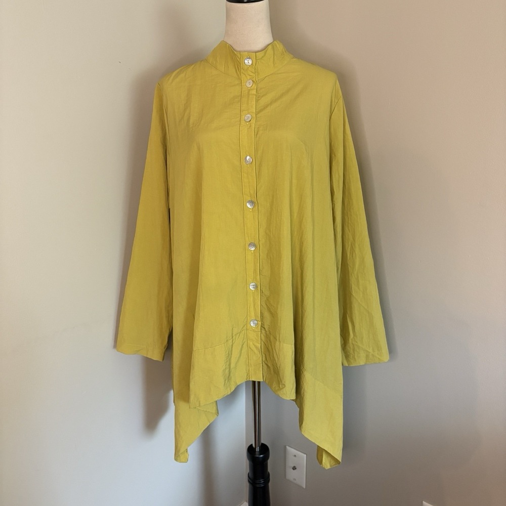 Chalet et Ceci Yellow Nylon Tunic Shirt L Large Lagenlook Asymmetrical Made USA